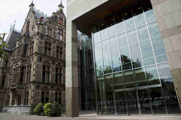 Tweede kamer overheid waar beleid wordt geëvalueerd 